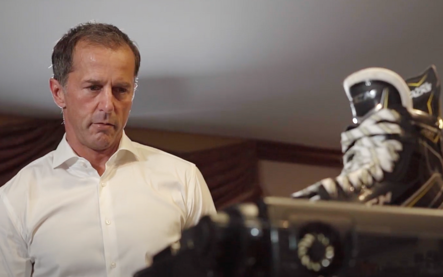 NHL Hall of Famer Mike Modano, On How Convenient The Sparx Sharpener Is For Any Hockey Family